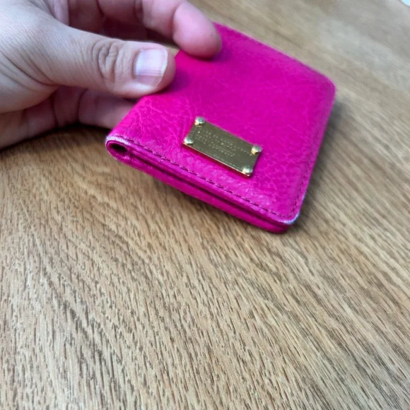 Marc by Marc Jacobs Fuchsia Leather Card Holder - Picture 4 of 4
